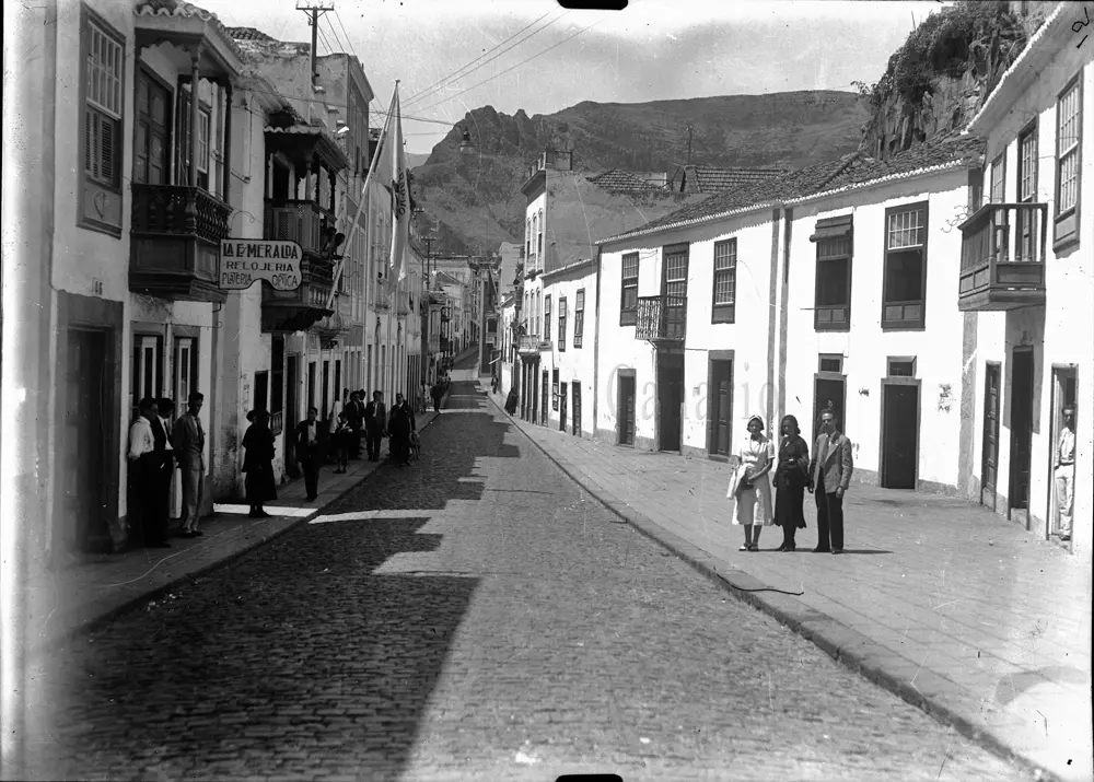 Calle Anselmo Pérez de Brito - Acera Ancha